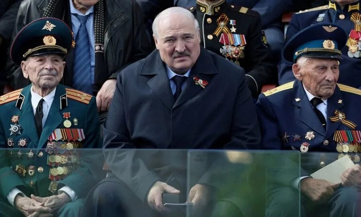 Λευκορωσία: «Κουρασμένος και ασταθής» ο Λουκασένκο στη Μόσχα - Δεν παρέστη στο γεύμα του Πούτιν