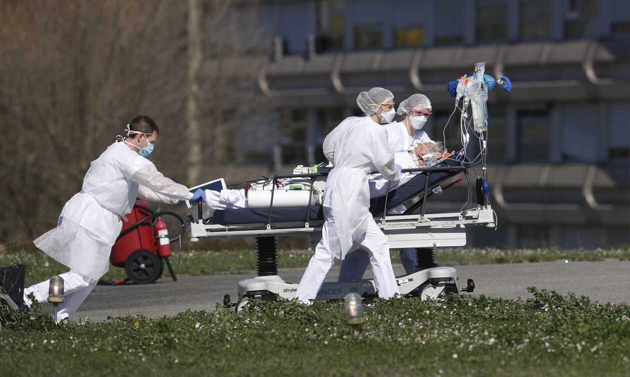Γαλλία: Επίθεση με μαχαίρι σε νοσοκομείο - Υπέκυψε η μία από τις 2 τραυματίες