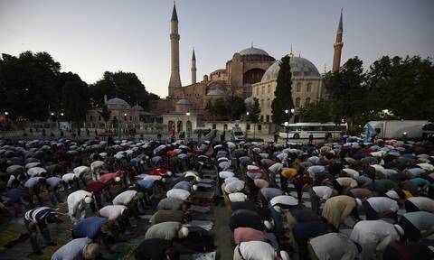 Η βεβήλωση του Ερντογάν: Πώς νιώθουν οι Έλληνες της Πόλης για τη μετατροπή της Αγιάς Σοφιάς σε τζαμί