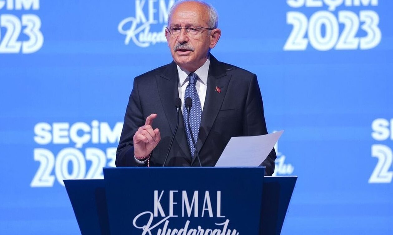 Τουρκία: Απαγόρευσαν τα προπαγανδιστικά SMS του Κεμάλ Κιλιτσντάρογλου