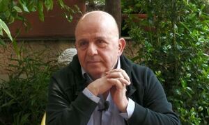 Νίκος Μουρατίδης: «Δεν γίνεται ο Σάκης Ρουβάς στα 50 του να πηδάει σαν το κατσίκι»