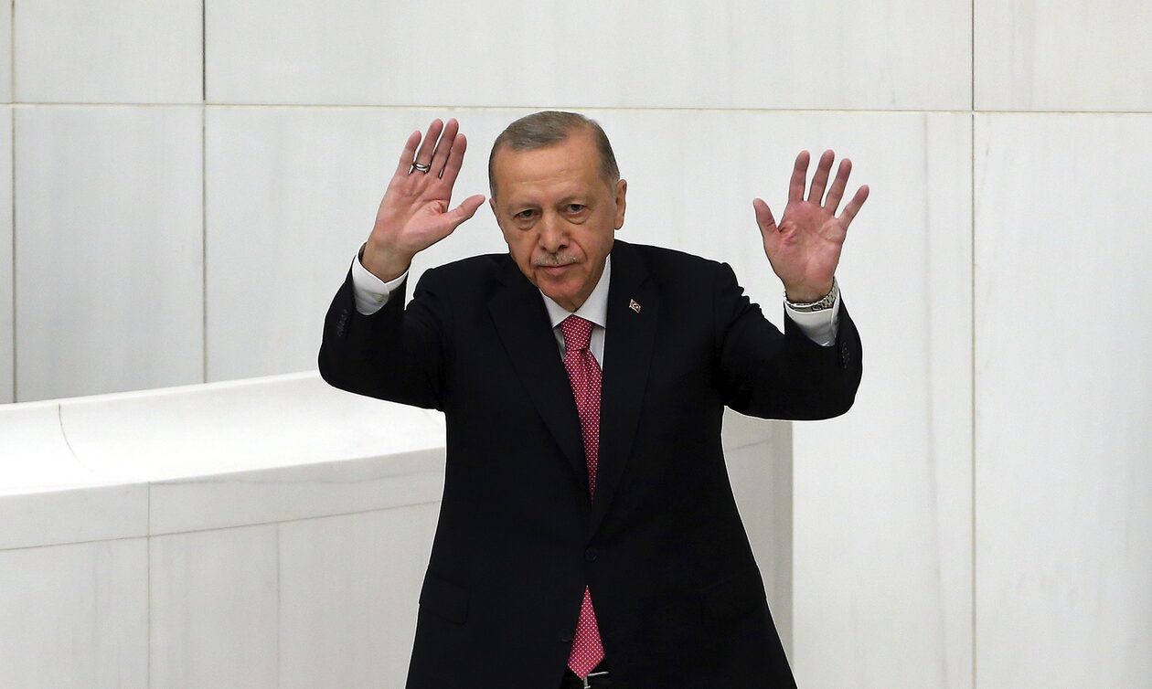 Ορκωμοσία Ερντογάν: Με αναφορές στη Γαλάζια Πατρίδα η πρώτη ομιλία του - Οι «υποψήφιοι» υπουργοί